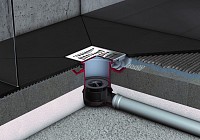 В основной мы используем точечный трап, то есть отверстие небольшого размера с квадратной решеткой. Сливной трап соединяет канализацию со стоком и формирует затвор для обратного тока воды, а также предотвращает попадание запахов из канализаци